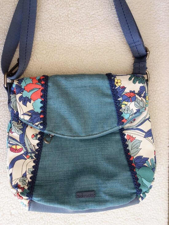 Sakroots Handbags - EUC SAKROOTS Blue / Floral Print Canvas Fold Over Crossbody Bag Purse
